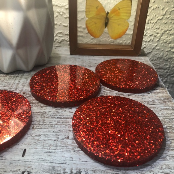 Red Glitter Coaster Set Resin Glam For Home Decor or Holiday / Christmas - Picture 17 of 17